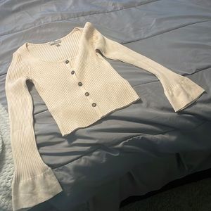 Long sleeve sweater